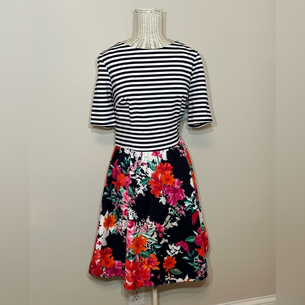 Women’s dress, size 14